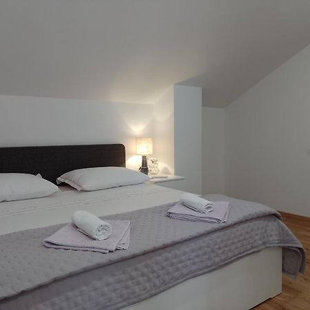 Apartments Mirna Korčula Zewnętrze zdjęcie